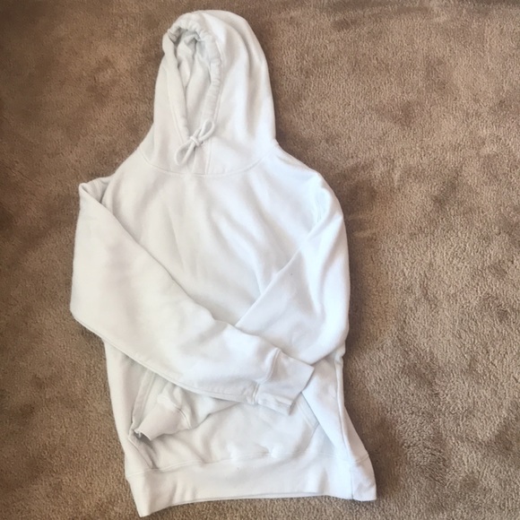 White sweater, hoodie, strings - Picture 3 of 3